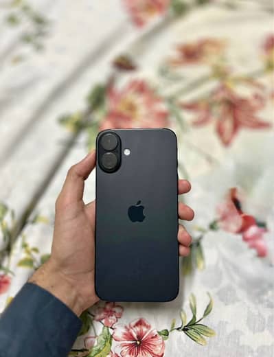 Apple iPhone 16 Plus