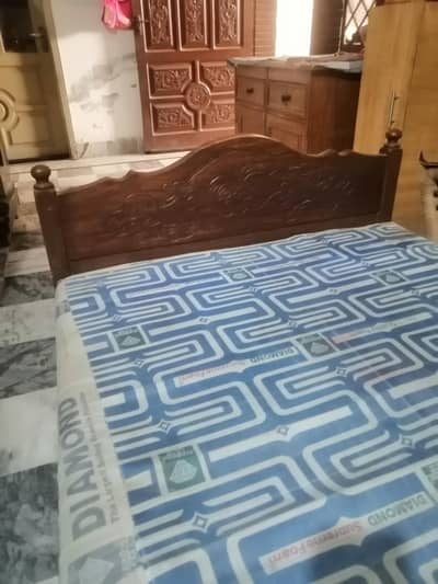 single bed pure wooden with matress