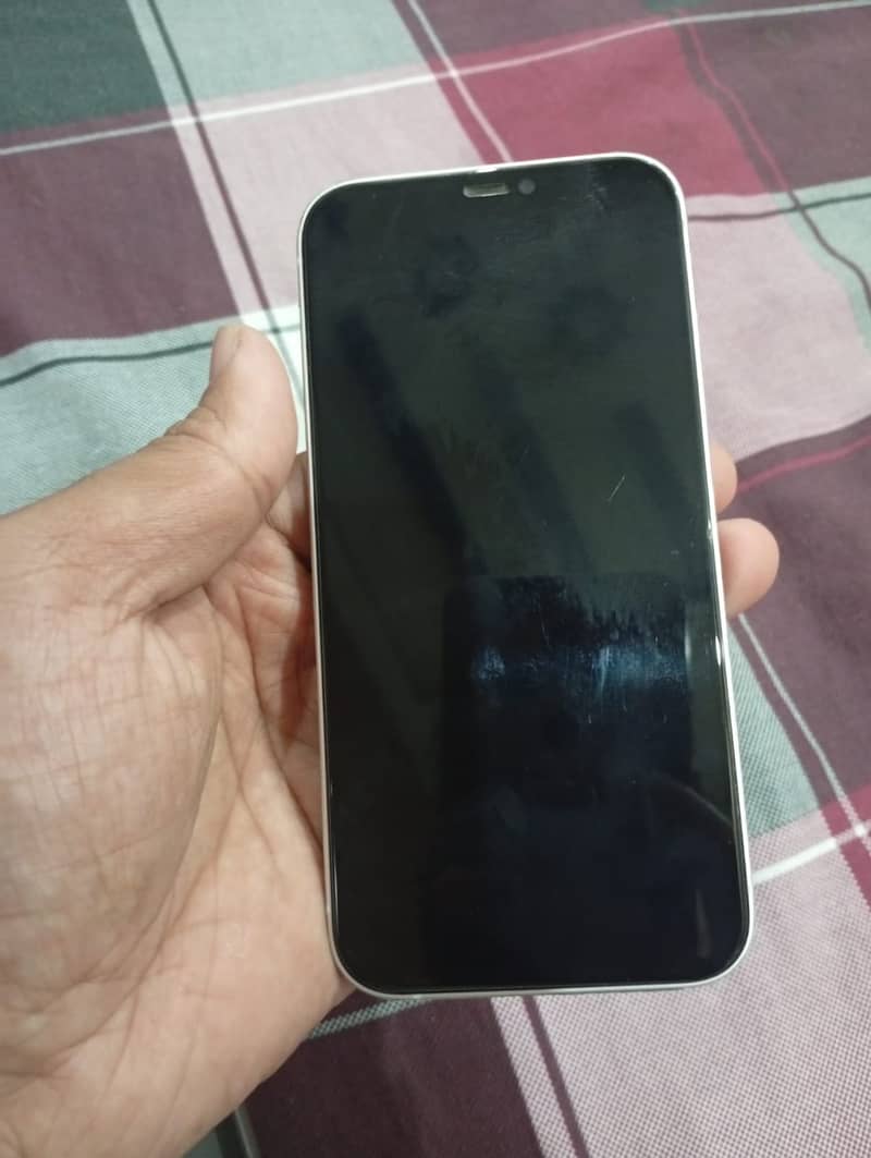 Apple iPhone 12 0
