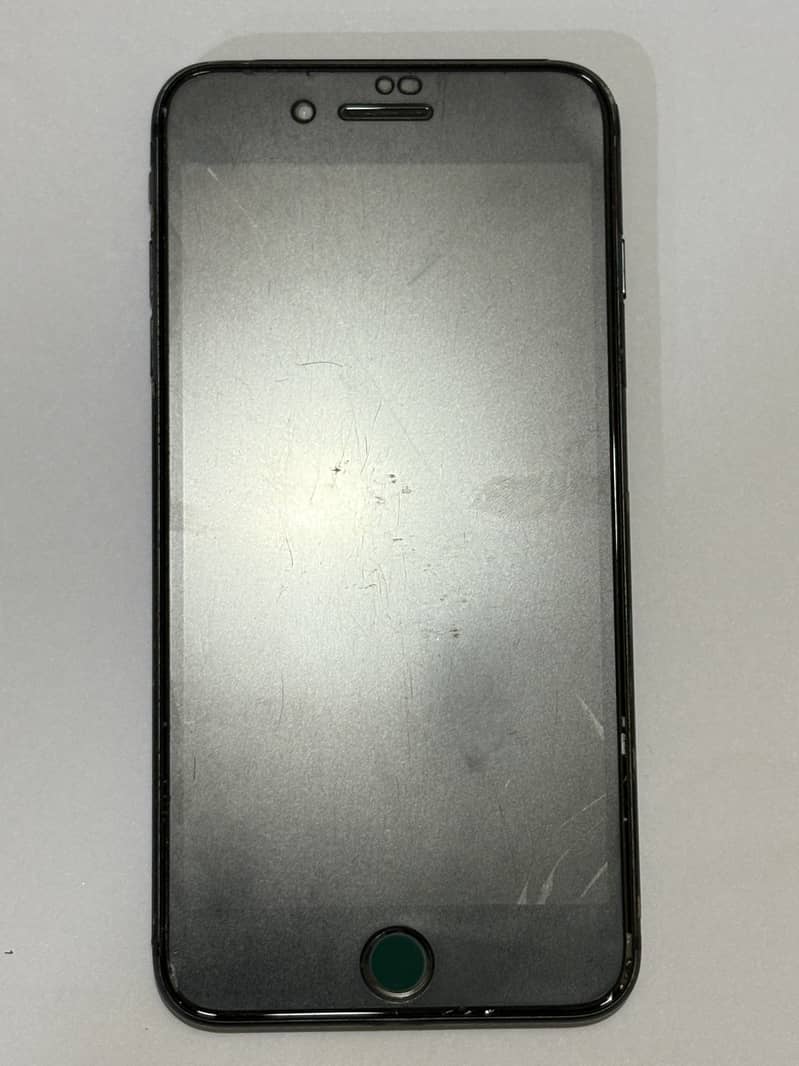 Apple iPhone 7 Plus 4