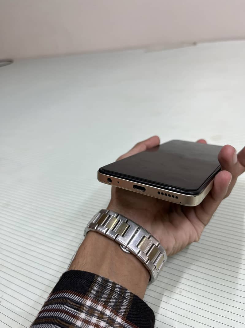 Tecno Spark 20C 3