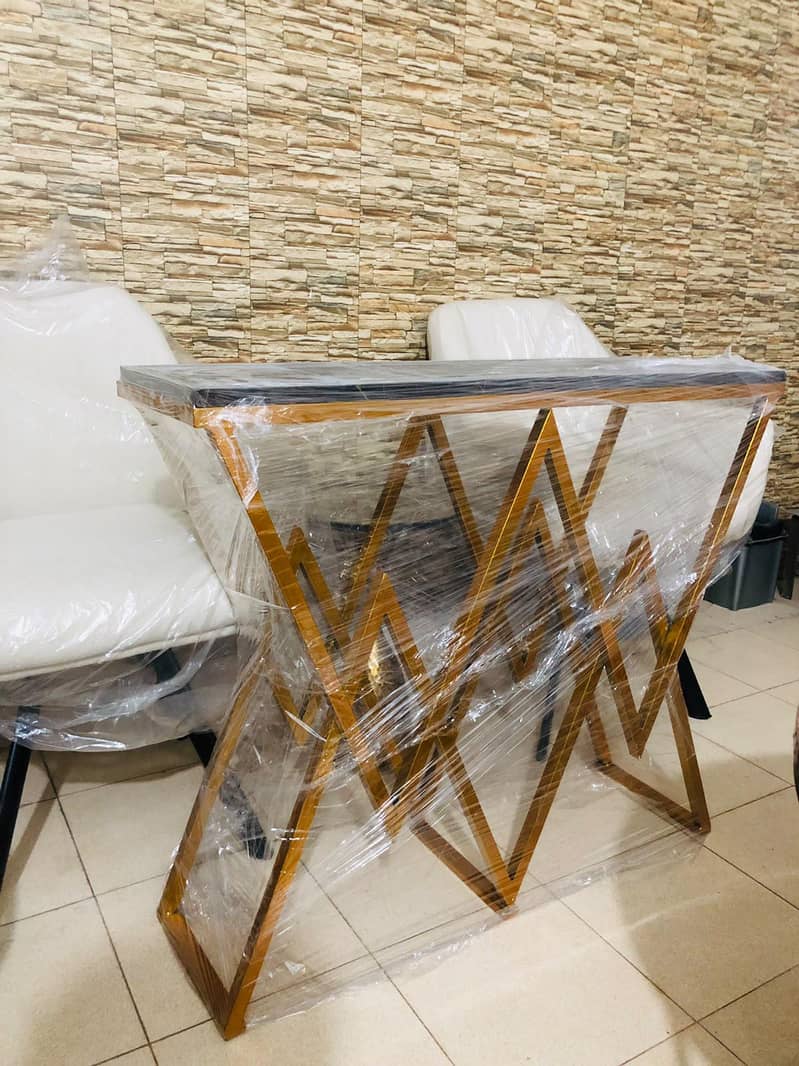 W shaped console Table 0