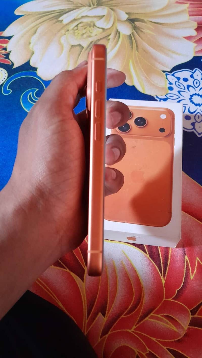Apple iPhone 17 Pro 5