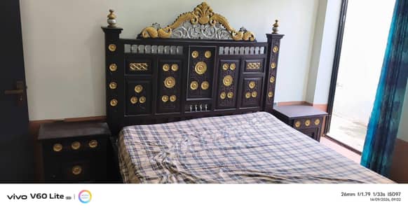 pure wooden bed