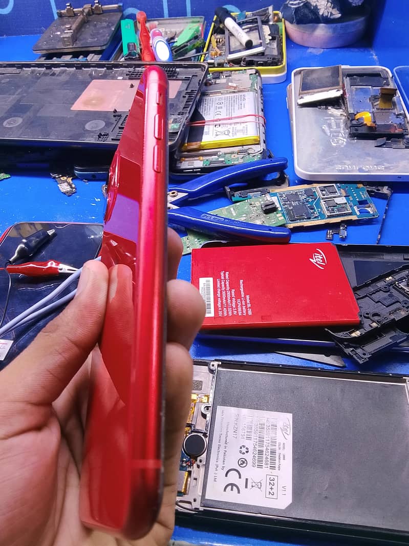 Apple iPhone 11 2