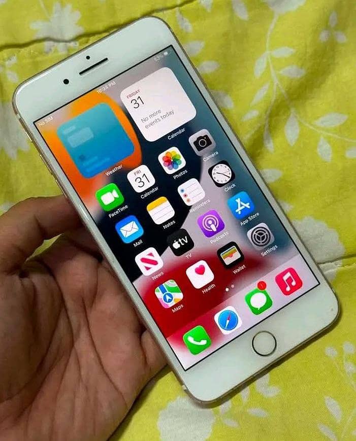 Apple iPhone 7 Plus 1