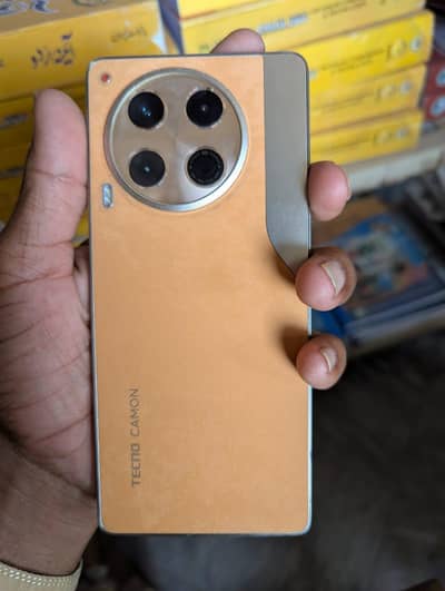 Tecno CAMON 30