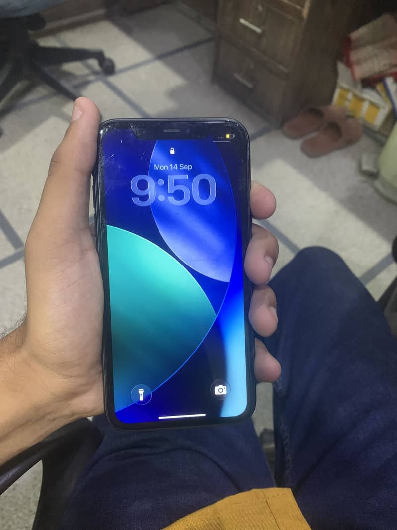 Apple iPhone 11 1