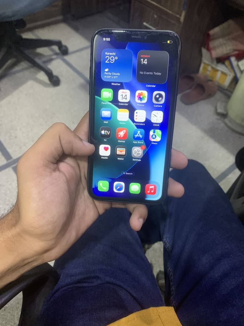 Apple iPhone 11 5
