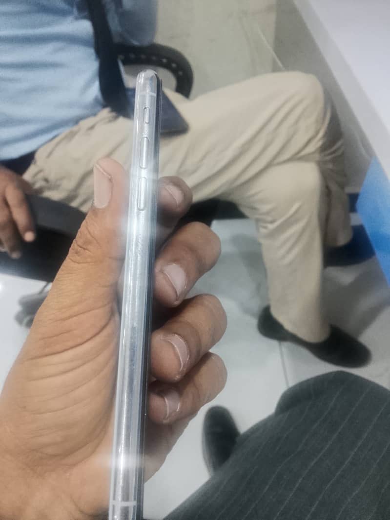 Apple iPhone X 1
