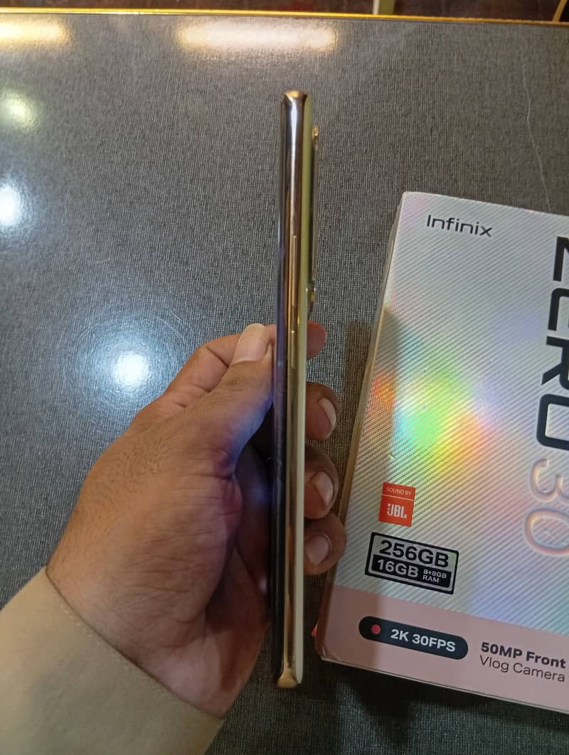 Infinix Zero 30 2