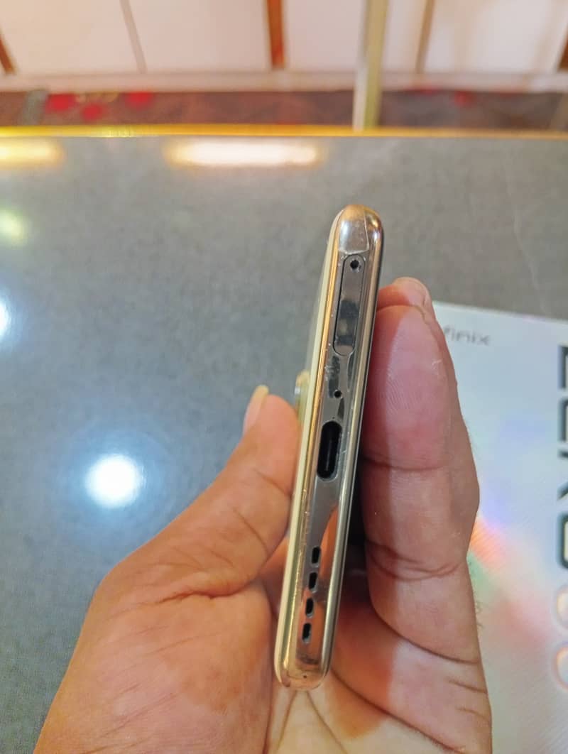 Infinix Zero 30 3