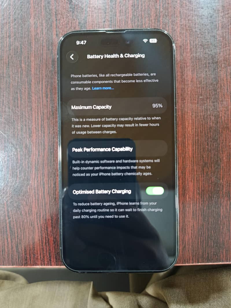 Apple iPhone 14 Pro 0