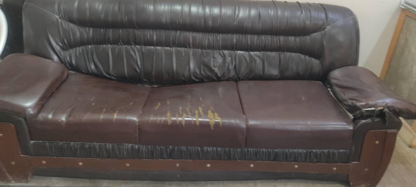 leather sofa 2