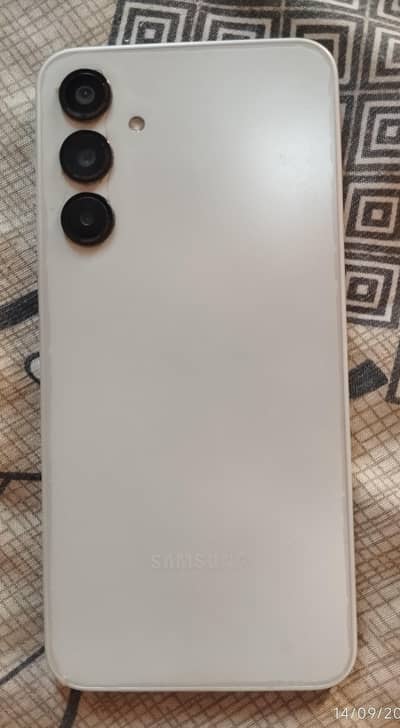 Samsung Mobile A16 8gb 256gb