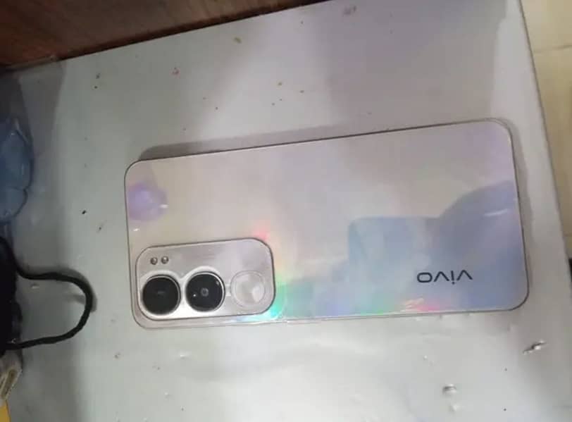 Vivo Y19s 5