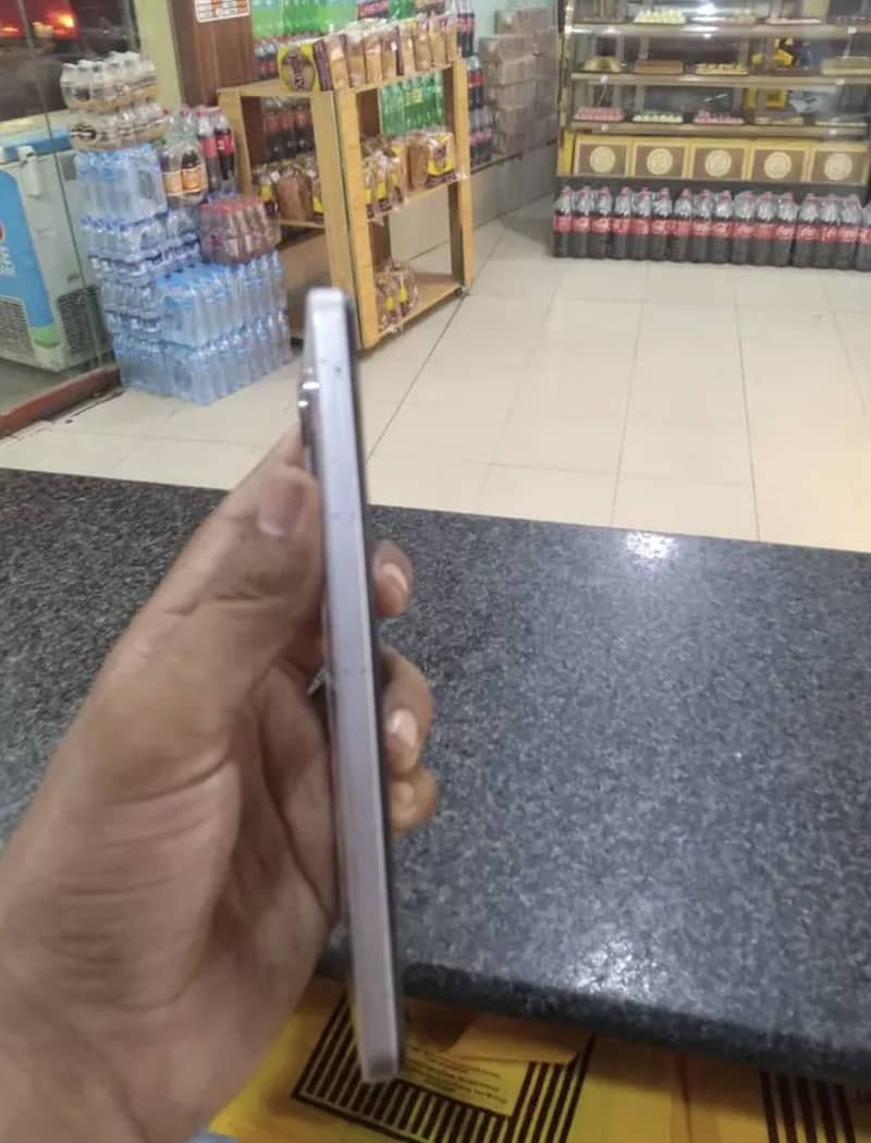 Vivo Y19s 6