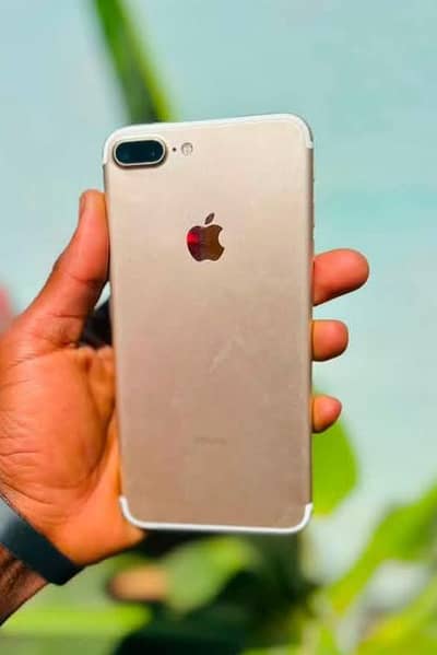 Apple iPhone 7 Plus