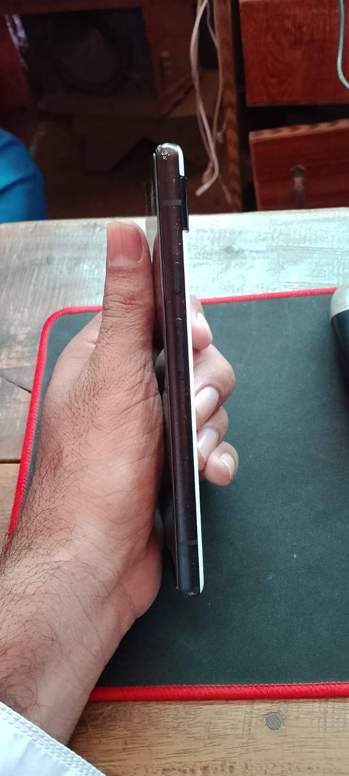 Google Pixel 6a 1