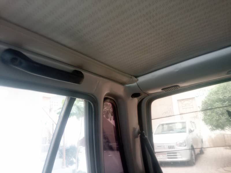 2001 mehran vx 12