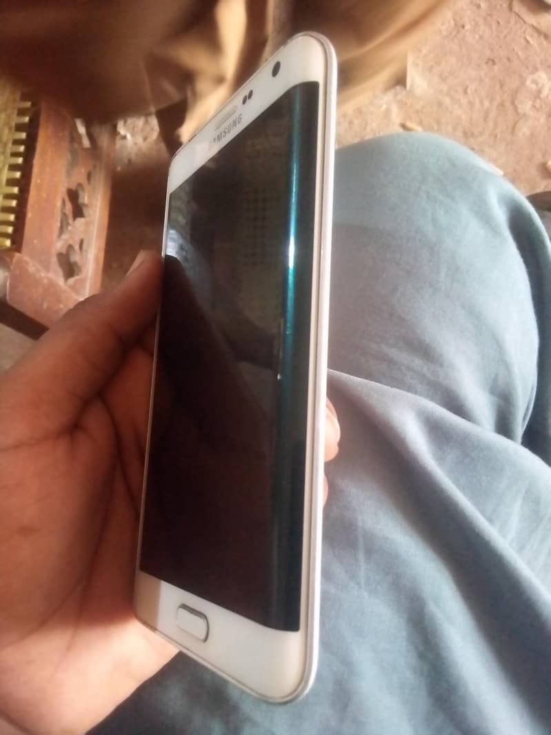 Samsung Mobile Note Edge 1