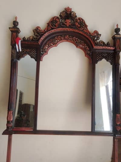 wooden frame without mirror price 800 hai