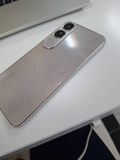 Vivo Y200
