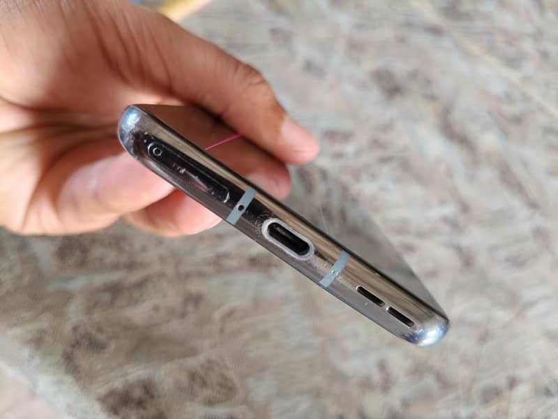 One Plus 9 Pro 7