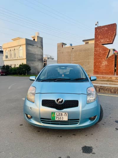 Toyota Vitz 2007