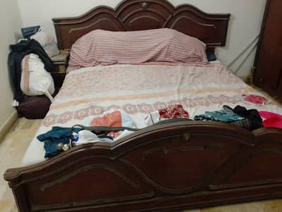 bed with mattress