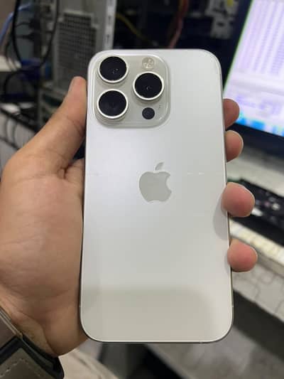 Apple iPhone 15 Pro