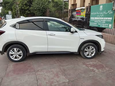 Honda Vezel 2014 Import 2019 Register 2020