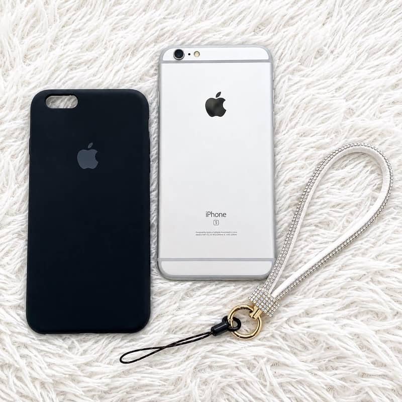 Apple iPhone 6S Plus 2