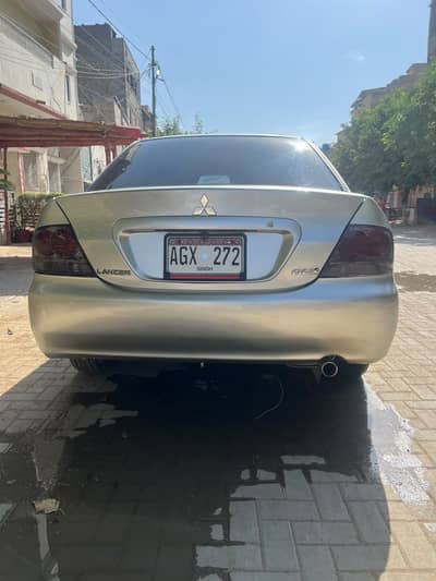 Mitsubishi Lancer 2004