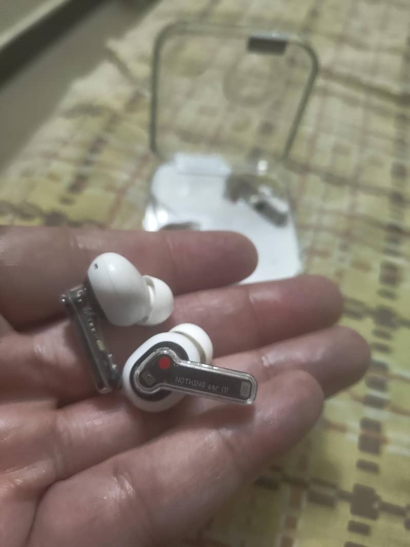 NOTHING EAR 1 2