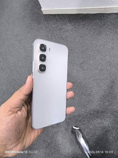 Infinix Hot 60 Pro