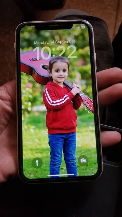 Apple iPhone 11