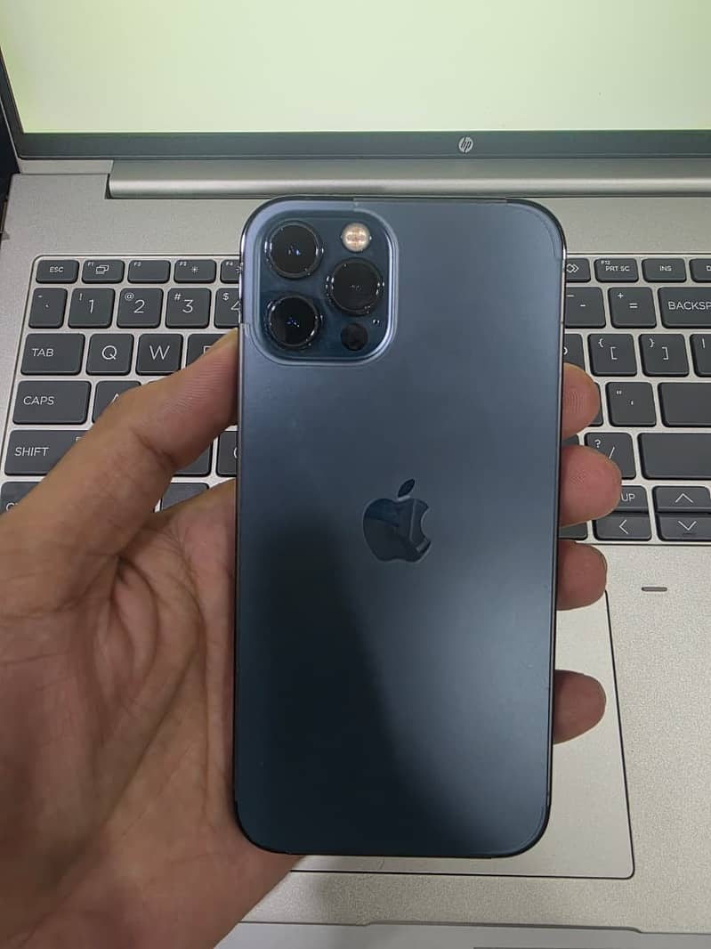 IPhone 12 Pro 8