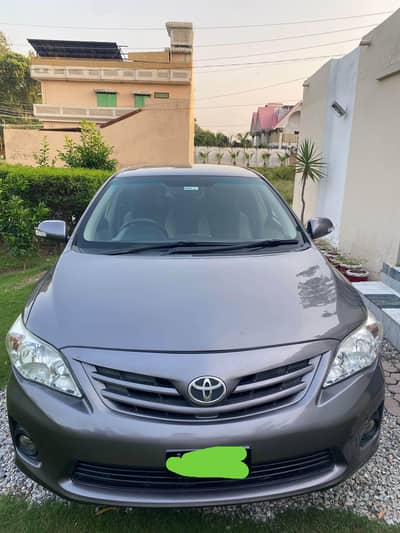 Toyota Corolla Altis 2013