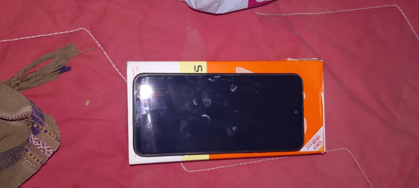 Tecno Spark 40c 9