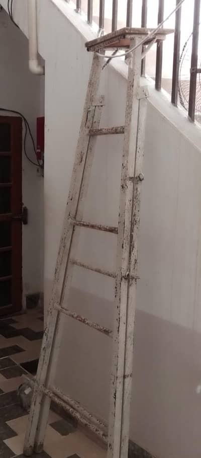 stool