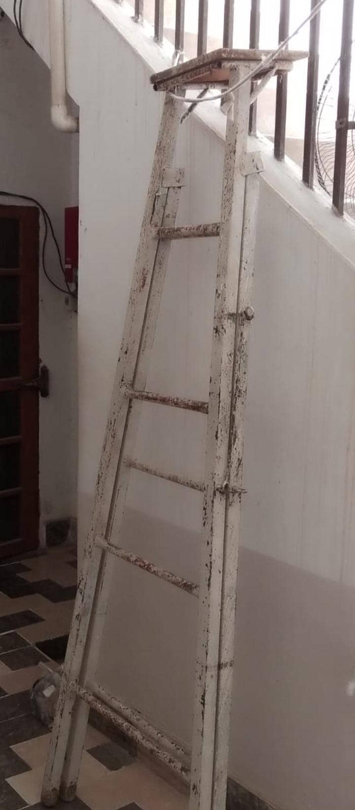 stool 0