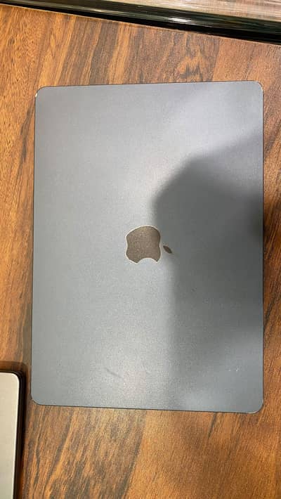 MacBook Air M2 2022 | 8GB RAM | 256GB SSD | 86% Battery | 212 Cycles
