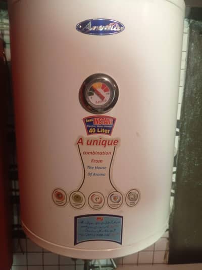 Aroma 40 Liter Electric Water Heater Geyser – Used