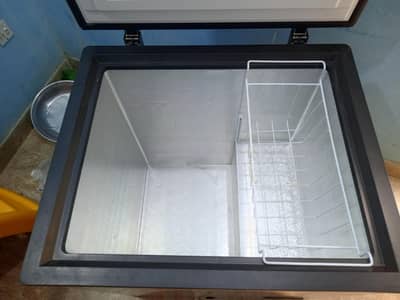 hair inverter freezer 4 month use only