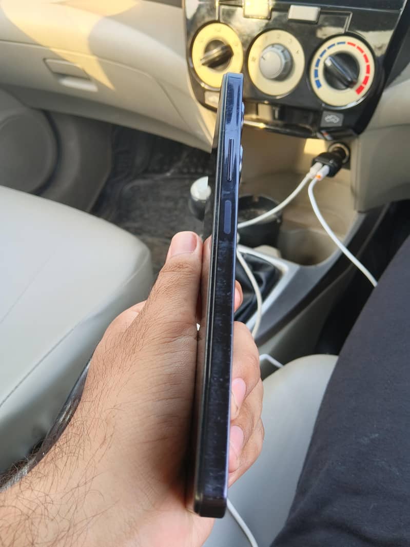 Infinix Note 30 1