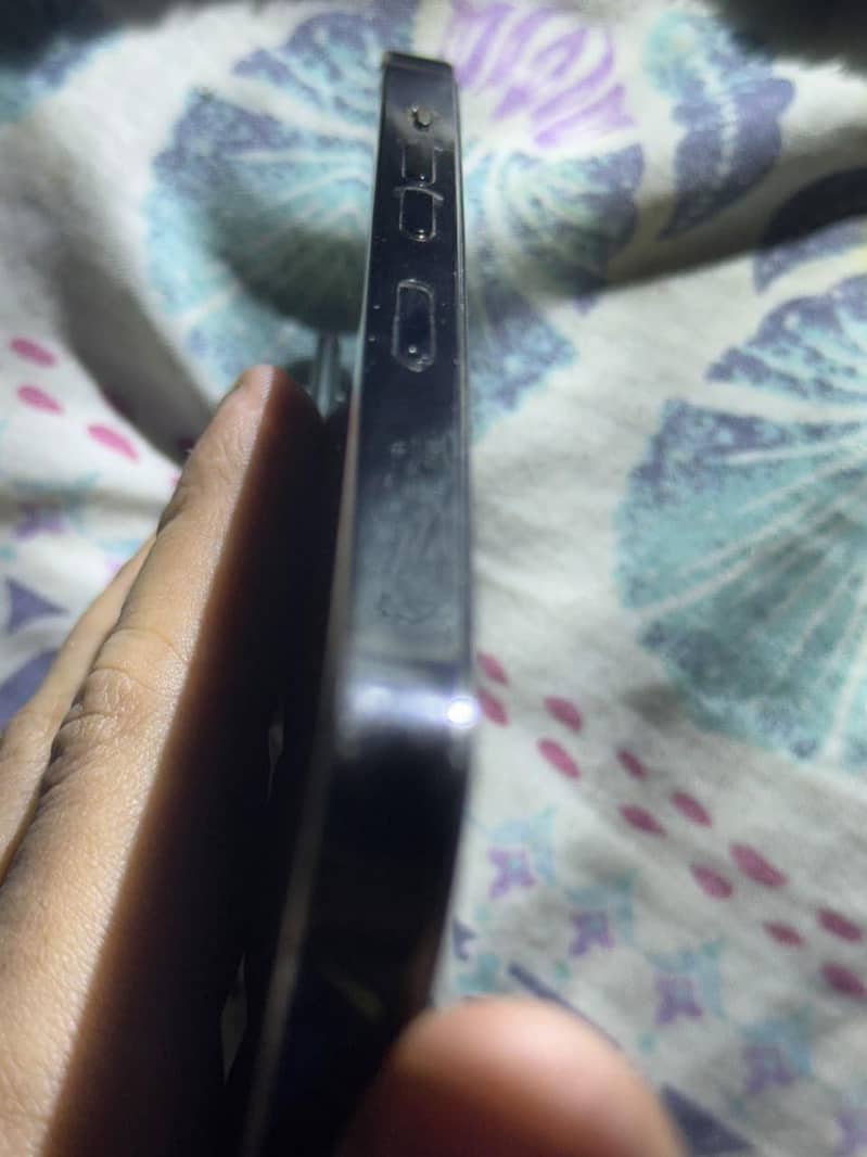 Apple iPhone 13 Pro 6