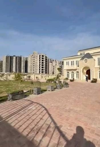 Gulberg Greens Farm House Sized 4 Kanal For Sale