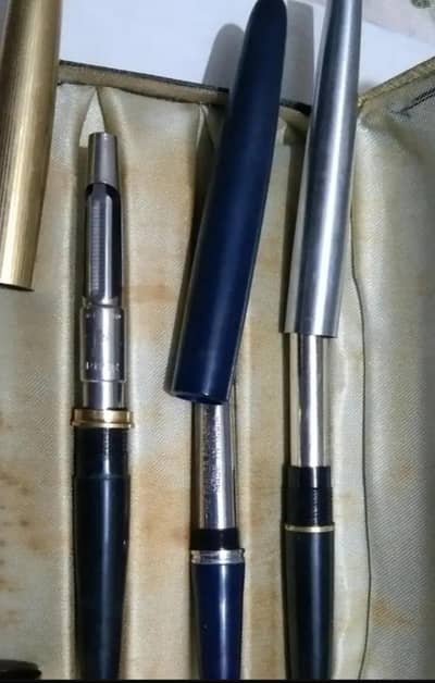 parker and Sheaffer pen