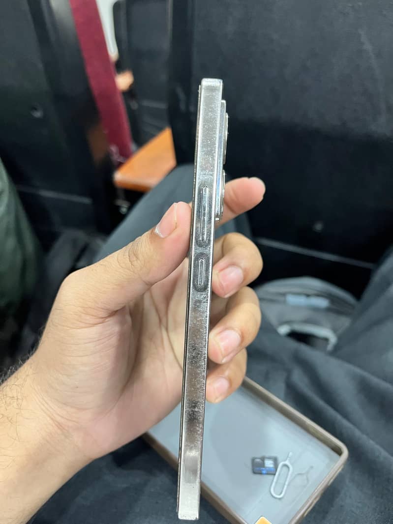 Infinix Note 40 4